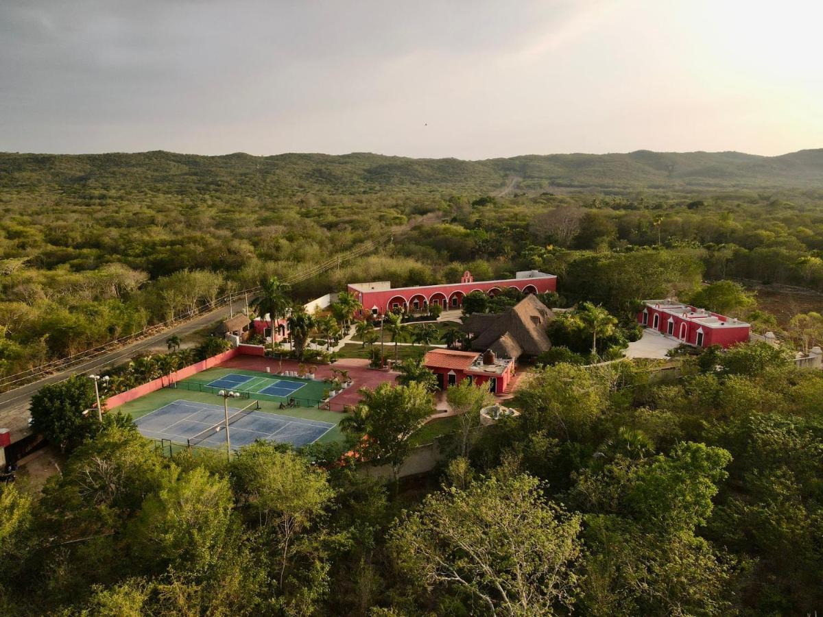 Hotel Hacienda María Elena Yucatán Ticul Exterior foto